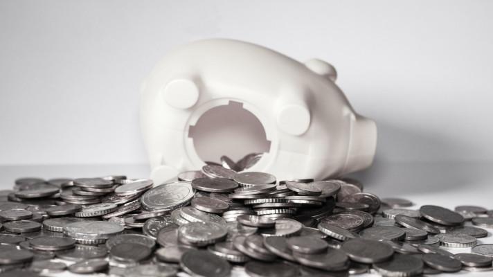 MŽP rozdělilo dalších téměř 5 miliard. Obcím pomohou zajistit pitnou vodu i zlepšit péči o krajinu MŽP rozdělilo dalších téměř 5 miliard. Obcím pomohou zajistit pitnou vodu i zlepšit péči o krajinu