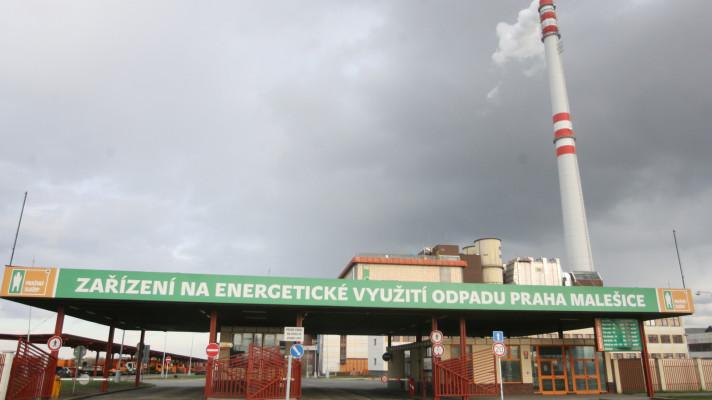 Praha chce ovládnout Pražské služby, od AVE CZ koupí zbytek akcií Praha chce ovládnout Pražské služby, od AVE CZ koupí zbytek akcií