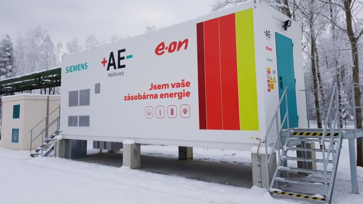 E.ON spustil největší bateriové úložiště v České republice E.ON spustil největší bateriové úložiště v České republice