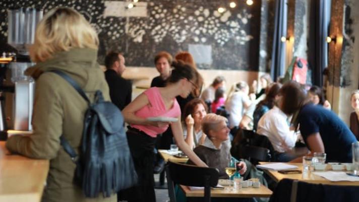 V Praze odstartoval projekt Cirkulární kavárny V Praze odstartoval projekt Cirkulární kavárny