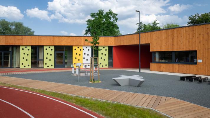 Vyberte adaptační miss. Hlasování v soutěži Adapterra Awards startuje Vyberte adaptační miss. Hlasování v soutěži Adapterra Awards startuje