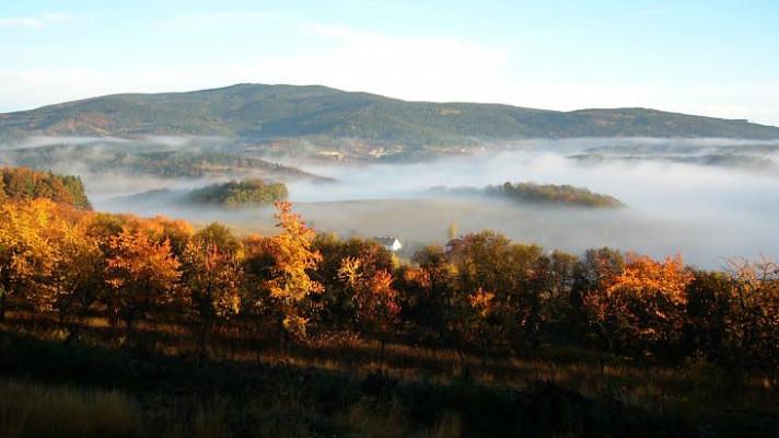 Blanský les nabízí výstup na Kleť, útočiště pro rysa, krásné lesy Blanský les nabízí výstup na Kleť, útočiště pro rysa, krásné lesy