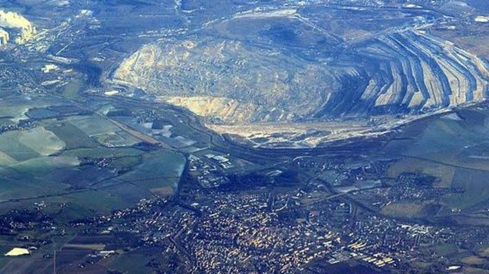 Ministr Brabec jednal s hejtmanem Půtou a starosty o Turówu Ministr Brabec jednal s hejtmanem Půtou a starosty o Turówu