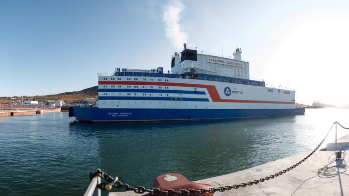 Plovoucí elektrárna Akademik Lomonosov už dodala do sítě 21 GWh elektřiny Plovoucí elektrárna Akademik Lomonosov už dodala do sítě 21 GWh elektřiny