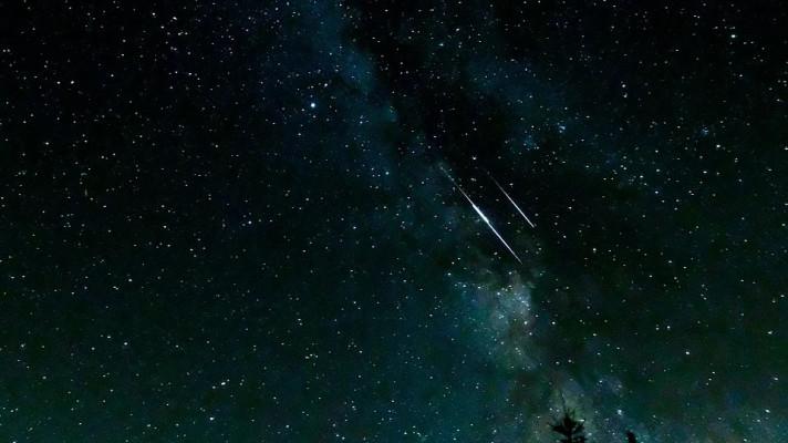Pozorování Perseid na řadě míst doprovodí přednášky i hudba Pozorování Perseid na řadě míst doprovodí přednášky i hudba
