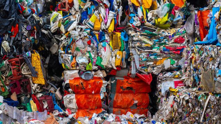 Plastic Union a PURUM KRAFT uzavřely strategické partnerství Plastic Union a PURUM KRAFT uzavřely strategické partnerství