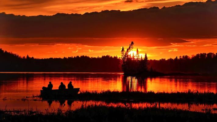 Rybáři můžou na ryby přes zákaz vycházení i v noci Rybáři můžou na ryby přes zákaz vycházení i v noci