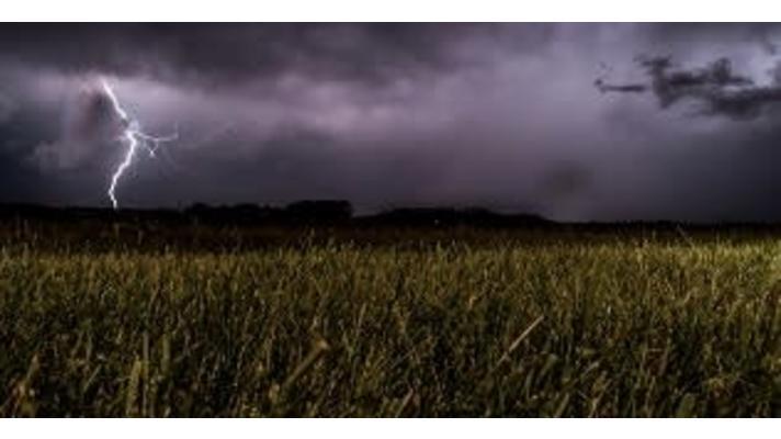 REAKCE ČHMÚ NA INFORMACE ZVEŘEJŇOVANÉ V TISKU REAKCE ČHMÚ NA INFORMACE ZVEŘEJŇOVANÉ V TISKU