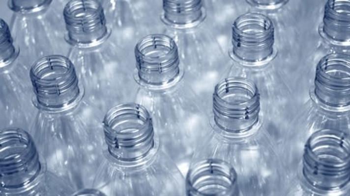 Zálohovým systémem na nápojové PET obaly v České republice se zabývá nově vzniklá pracovní skupina Zálohovým systémem na nápojové PET obaly v České republice se zabývá nově vzniklá pracovní skupina