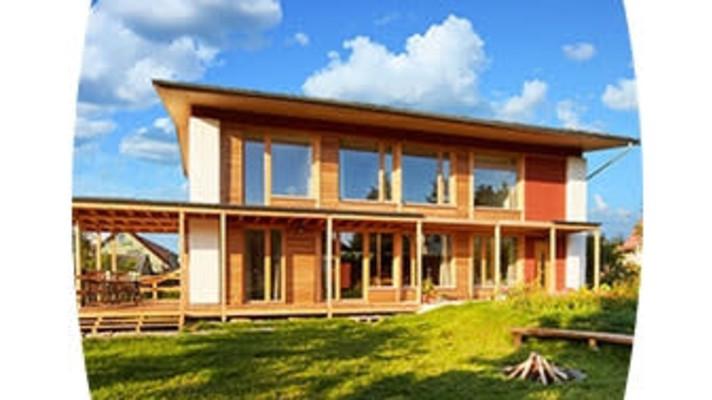 EEGA: Vlastnoručně postavený pasivní dům ze slámy