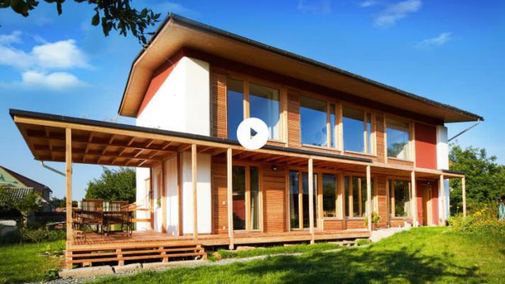 Česko zná nejlepší ekologické projekty roku, absolutním vítězem je pasivní dům ze slámy Česko zná nejlepší ekologické projekty roku, absolutním vítězem je pasivní dům ze slámy