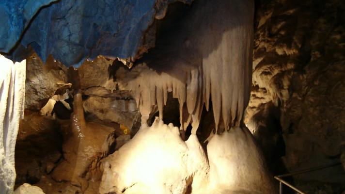 Jeskyně Na Pomezí jsou největším mramorovým jeskynním systémem