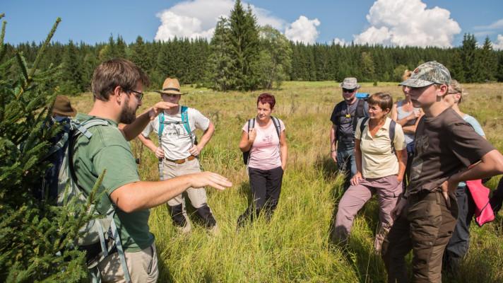 Zájem o dobrovolnické práce v NP Šumava vzrůstá Zájem o dobrovolnické práce v NP Šumava vzrůstá