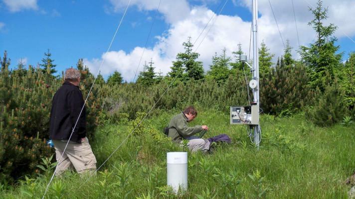 Podrobný monitoring zdravotního stavu lesa neztrácí svůj význam ani po třiceti letech Podrobný monitoring zdravotního stavu lesa neztrácí svůj význam ani po třiceti letech