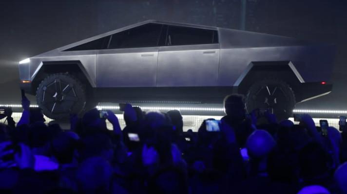Tesla má už 200.000 objednávek na pickup Cybertruck