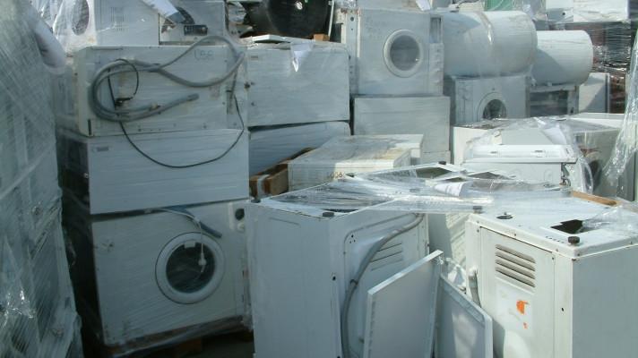 Klíčoví zpracovatelé elektroodpadu založili asociaci AREO Klíčoví zpracovatelé elektroodpadu založili asociaci AREO