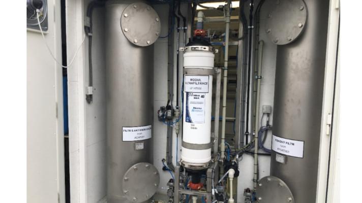 Čeští výzkumníci dokončují zařízení k dočištění odpadních vod, která mohou ve městech nahradit cennou pitnou vodu Čeští výzkumníci dokončují zařízení k dočištění odpadních vod, která mohou ve městech nahradit cennou pitnou vodu