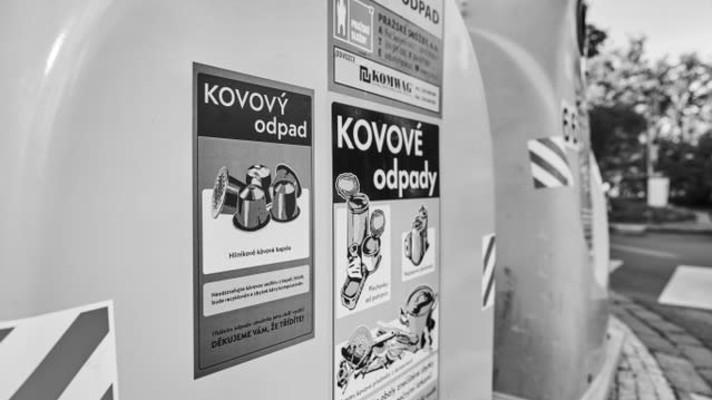 Činy jsou více než slova Činy jsou více než slova