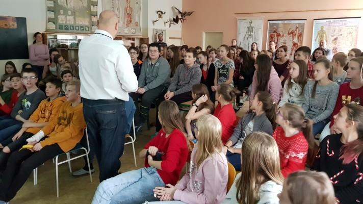 Školáci v Brně diskutovali o černých skládkách