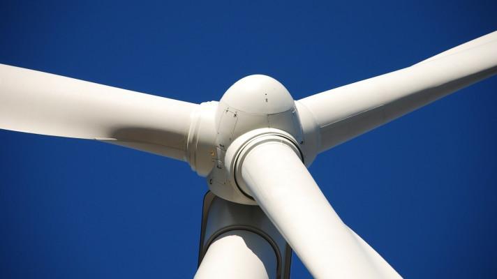 Po loňském propadu je krize výrobců větrných elektráren na ústupu
