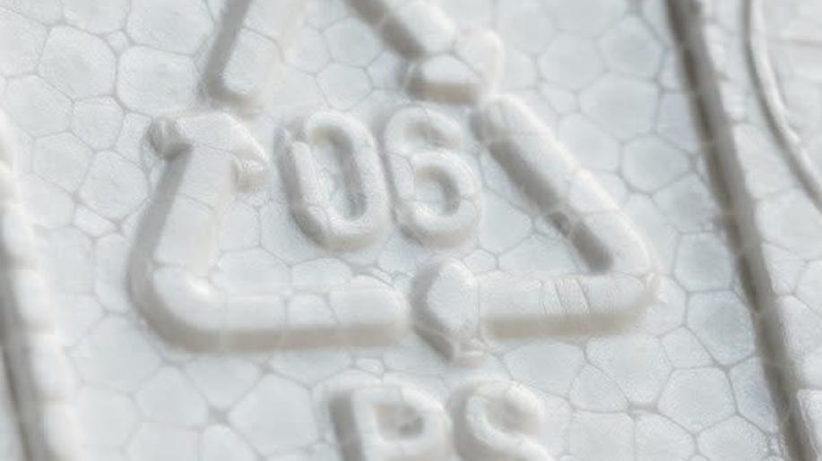 Polystyren a možnosti jeho využití Polystyren a možnosti jeho využití