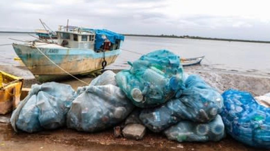 Historie plastů - od počátečního nadšení a široké využitelnosti k obavám