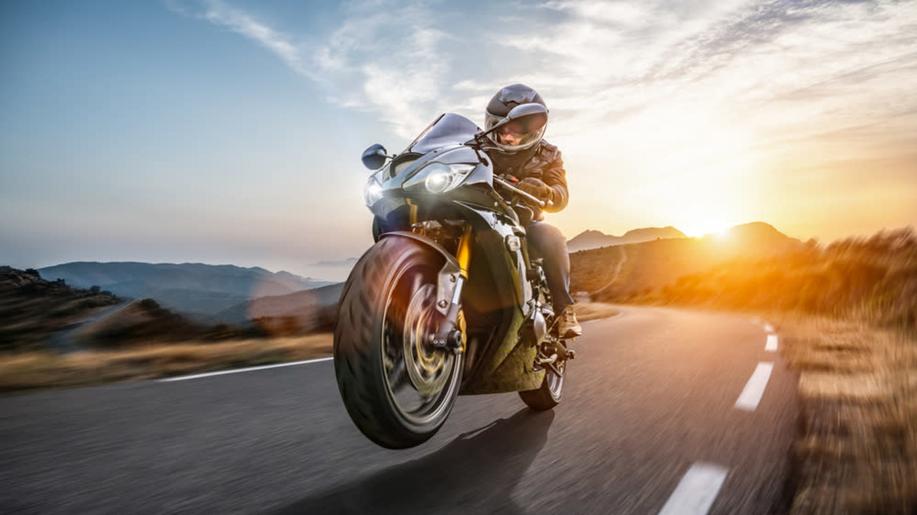Experti z ČVUT vyvíjejí motocykl poháněný vodíkem