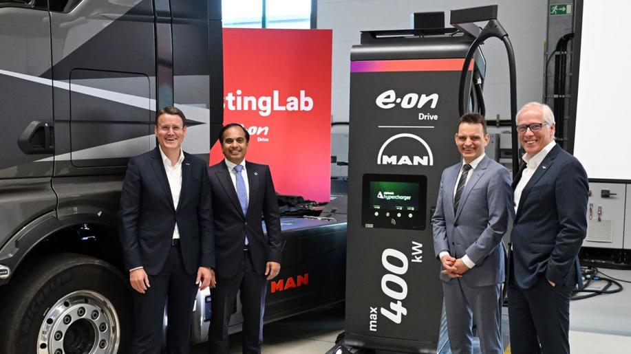 E.ON a MAN společně vybudují v Evropě veřejnou síť dobíjecích stanic pro elektrická nákladní vozidla